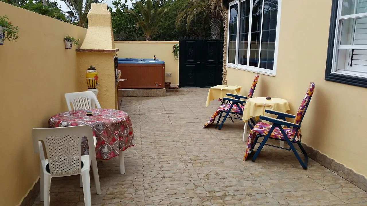 Villa Riki - Bed & Breakfast 2*, Arona (Tenerife) Spain